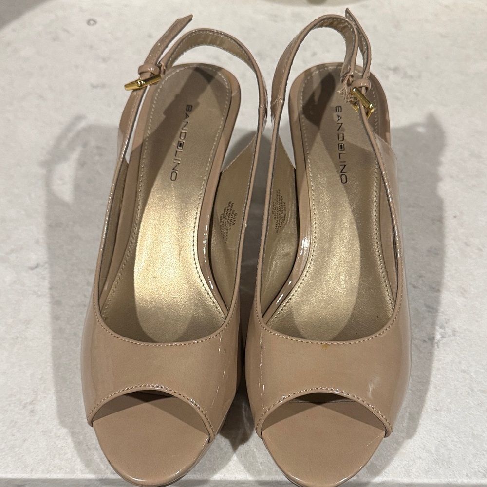 Bandolino Nude Peep-Toe Slingback Heels